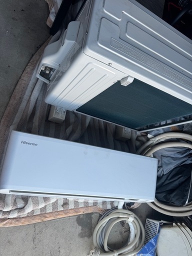 2024年製】Hisense ルームエアコン 美品！ (スノウ) 柳津の季節