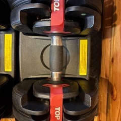 美品　
可変式ダンベル　24kg×2個の画像