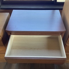 収納棚の画像