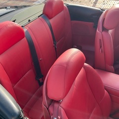 低走行です。流れるデザイン　レクサスオープンカーの画像