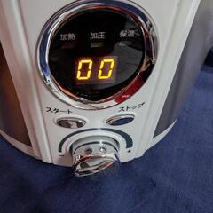 電気圧力鍋　LIVECETRA LPC-T1201 1度使用の画像