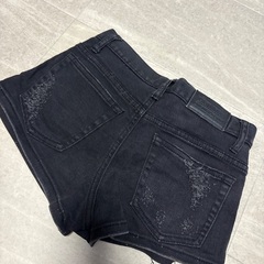 ショートパンツの画像