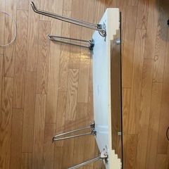 折りたたみテーブルの画像
