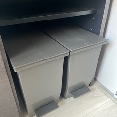 【新品未使用】ゴミ箱　2個セット
の画像