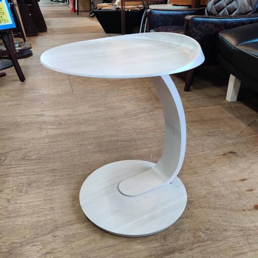 愛品倶楽部柏店】karimoku カリモク サイドテーブル TU0102 シアーホワイト