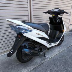 KYMCO GP125 低走行車 4ストFI 小型 二種 の画像