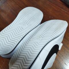 NIKEシューズ18cmの画像