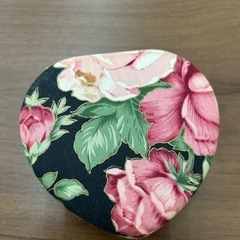 ジュエリーBOX 花柄　小物入れの画像