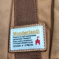 0723-054 Wonderlandバックの画像