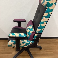 【トレファクマーケット久喜店】Bauhutte　ゲーミングチェア(鬼滅の刃コラボ品)の画像