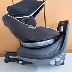 コンビ　チャイルドシート　新生児からの画像