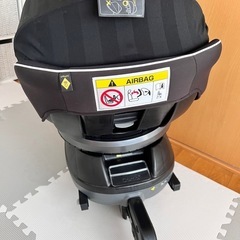 コンビ　チャイルドシート　新生児からの画像