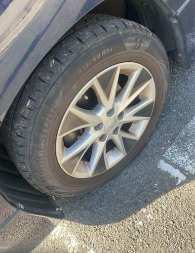 アルファード20系　タイヤ4本ホイル付き