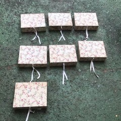 【大阪桃谷】デンマーク仕入れグリーゲイトシャビー小物入れ大汚れあり【倉庫処分で破格でお譲り致します】他も出品していますの画像