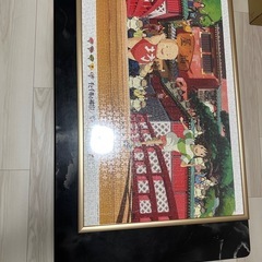 大理石風　テーブルの画像