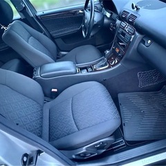 【メルセデス・ベンツ】C200★車検有:R8年3月★左ハンドルの画像