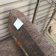【大阪桃谷】中古ダイニングチェアー椅子汚れ、臭いあり【倉庫処分で破格でお譲り致します】他も出品していますの画像