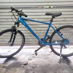 自転車中古　マウンテンバイク　BRIDGESTONE　CROSS FIRE　外装7段変速×3　フレームサイズ480　フレームに傷有り　タイヤサイズ26×1.95　カラーブルーの画像
