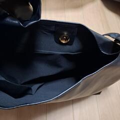 ショルダーバッグの画像