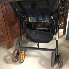 コンビ　ベビーカー　
の画像