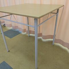 テーブル  穂積の画像