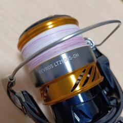 未使用ダイワ24レブロスLT2500S-DHの画像