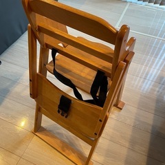 ベビーチェアハイチェア　の画像