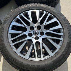 30ヴェルファイア アルファード　VRX2　純正ホイールスタッドレスタイヤセット　235/50R18の画像