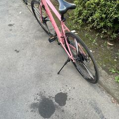 リサイクルショップどりーむ天保山店　No340 ロードバイク　２８インチ　前後ディスクブレーキ　ギア切替３×８段変速　軽量アルミフレーム製の画像