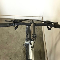 △ q 岐阜発/ TREK/ トレック/ 7.3FX/ クロスバイク/ 3×8段変速/ 700×32c/ 自転車/ フロントチューブ欠品/ 現状品/ R7.7/1 △の画像