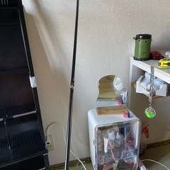 ガラス天板のデスクの画像