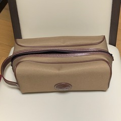 バック、ハンティングワールドの画像