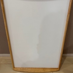 IKEA 折り畳みミニテーブルの画像