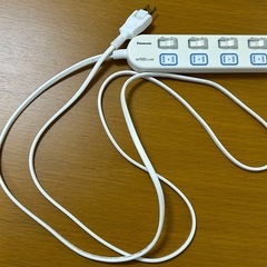 パナソニック 2m ザ・タップ 4コ口 ホワイト WHA25244WPの画像