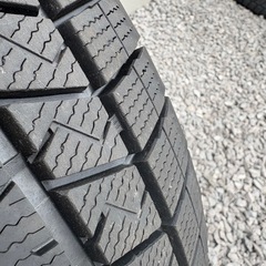 235/50/17冬ダンロップの画像