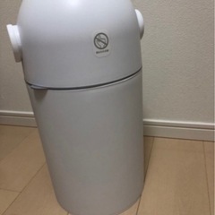 Pigeon suteru オムツ処理ポットの画像