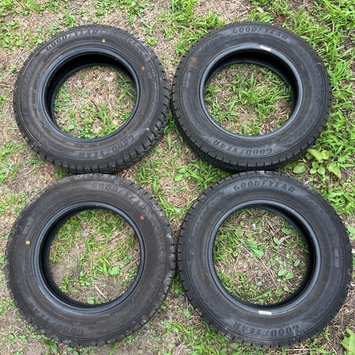 車のパーツ GOOD YEAR ICE NAVI 145/80R13 75Q