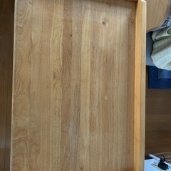 パソコンデスクの画像