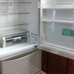 日立冷凍冷蔵庫 R-S37CMW 365Lの画像