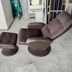 ニトリ　メッシュ布張り１人掛けリクライニングチェア　オットマン付き『中古美品』の画像
