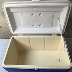 イグルークーラーボックス54Lの画像
