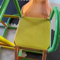 幼児用ジャングルジムの画像