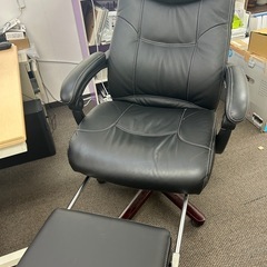 オフィスチェアの画像