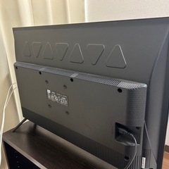 TCL 32型 ハイビジョン スマートテレビ（テレビ台付き）の画像