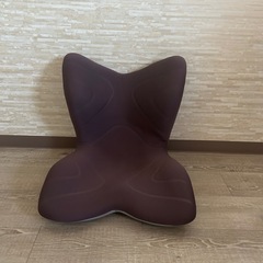 【中古】スタイルプレミアム 座椅子 姿勢補正の画像