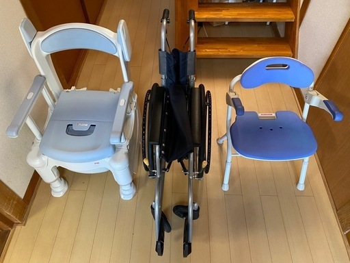 【介護3点セット】車椅子＋ポータブルトイレ＋浴室で使えるイス