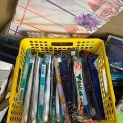 ダッチオーブン　日曜品などなど新品♪まとめて全部♪無料の画像