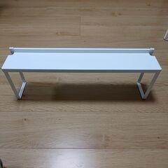 コンロ奥ラック　幅：58cm 奥行：11cm 高さ:18cmの画像