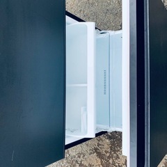 🌸TOSHIBA ノンフロン冷凍冷蔵庫 GR-V33SCの画像