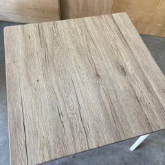 ダイニングテーブル　2人用　テーブル　家具の画像